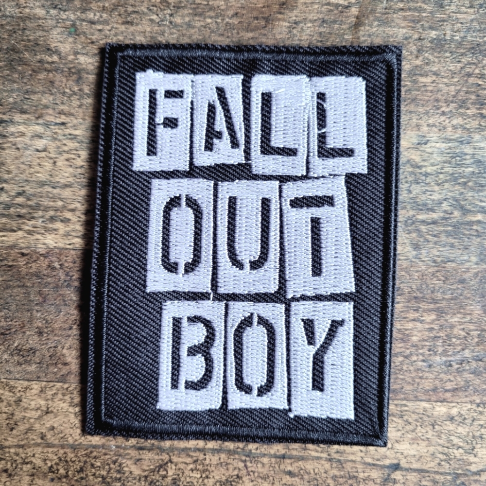 Pick 3/13$ Fall Out Boy Pop Punk Emo 90'S Iron on Patch.